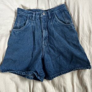 Bill Blass Classic Blue Denim Shorts